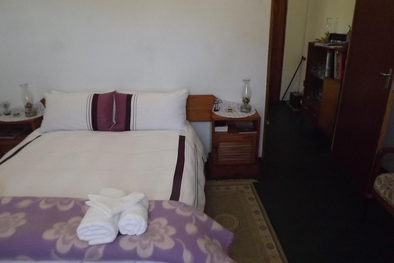 Verbe Farm Accommodation Kamieskroon Eksteriør billede